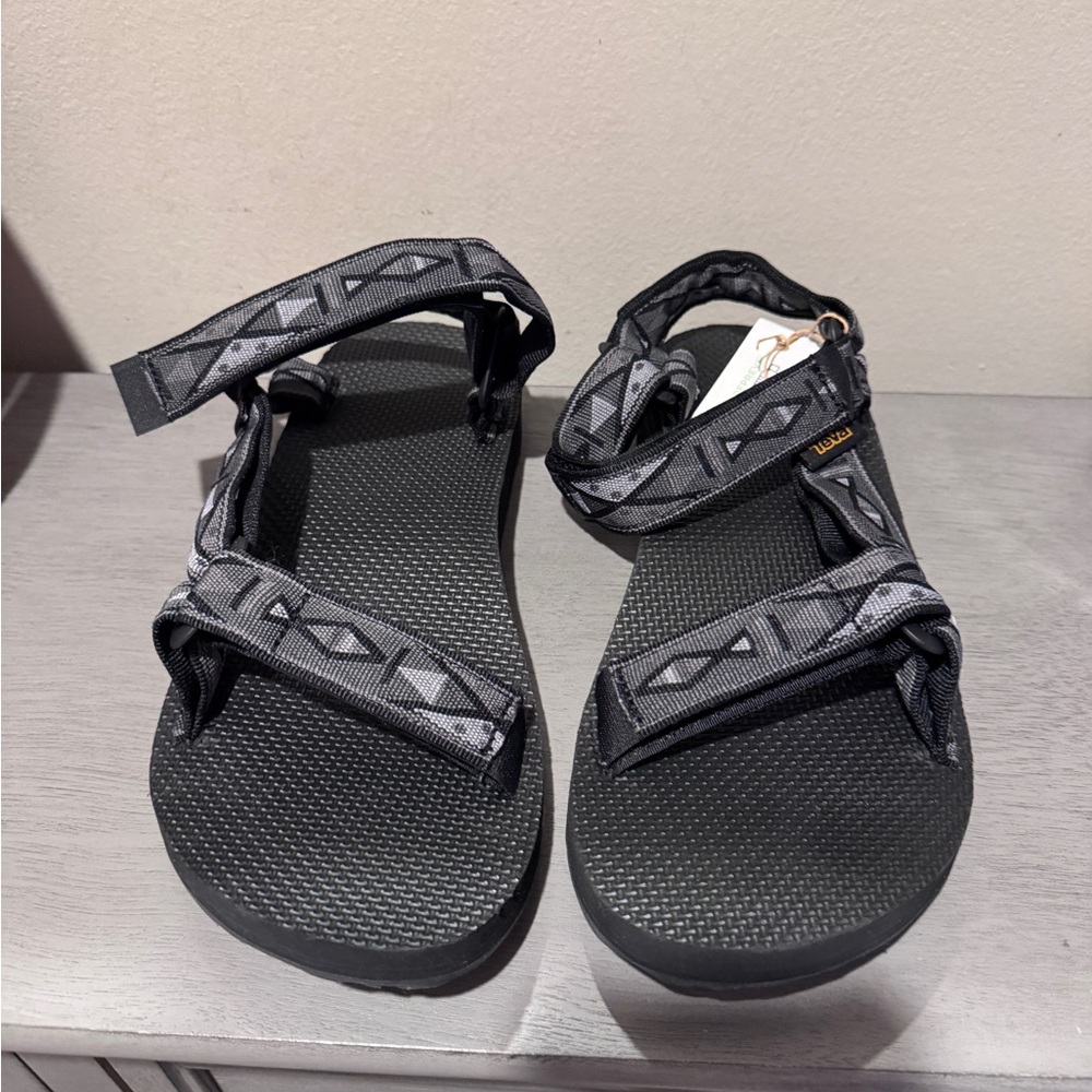 Teva Dark Gray Sandals With Patterned Straps - image 2